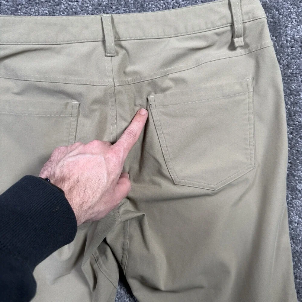 Lululemon Men 32 Sand ABC Classic Warpstreme Fabric 5 Pocket Jeans M5552S *READ*